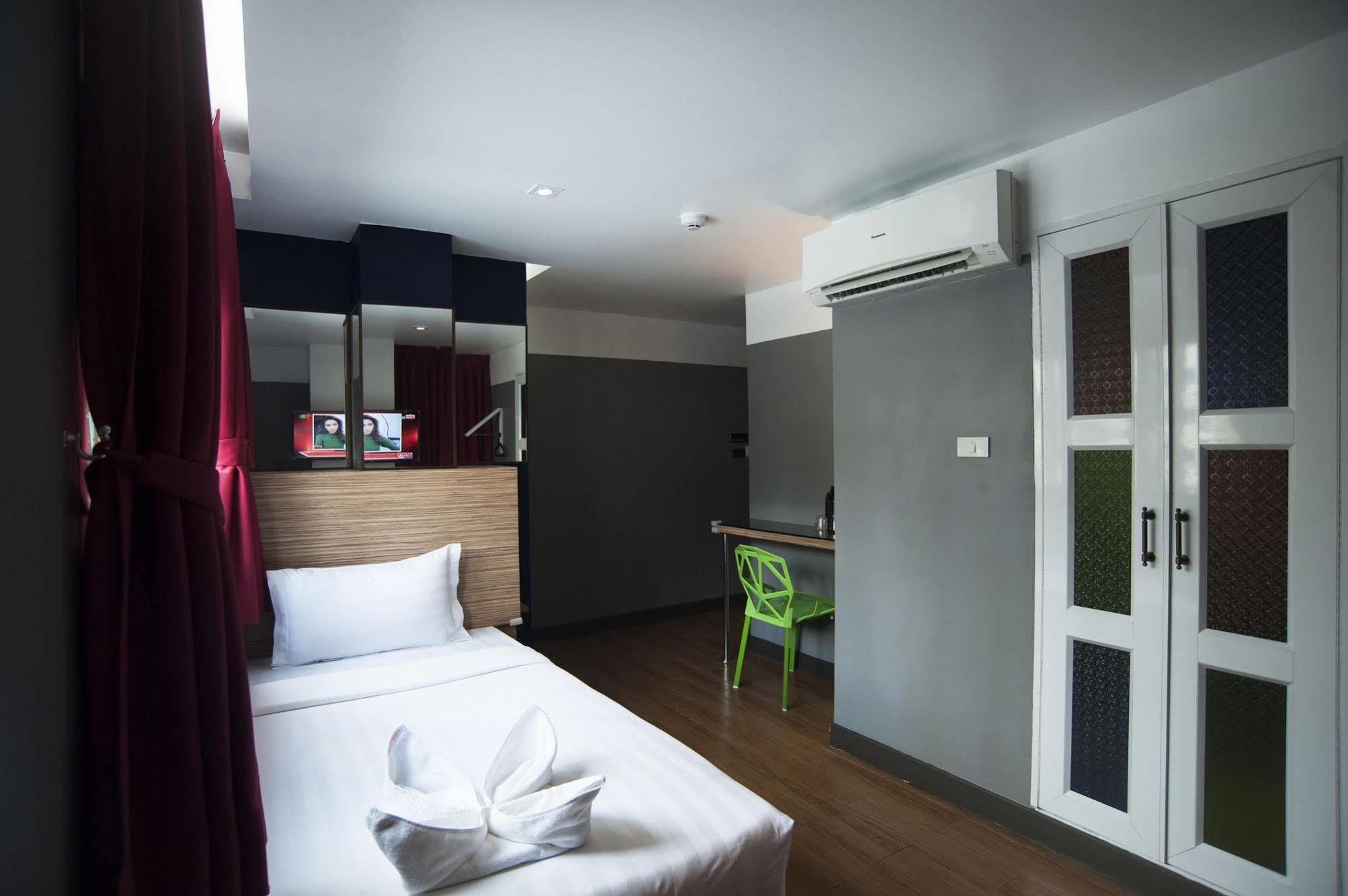 Cloud 9 Guest house Bangkok