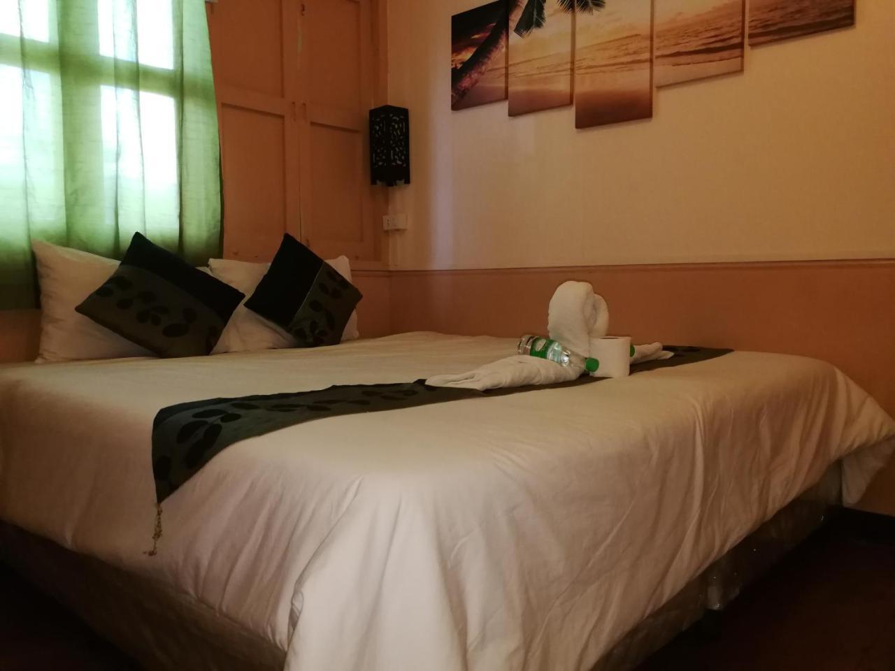 Hotel Khaosan House 2*