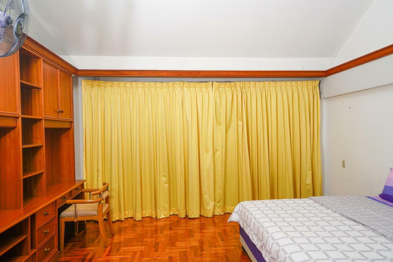 Bangkok Hot Hostel *