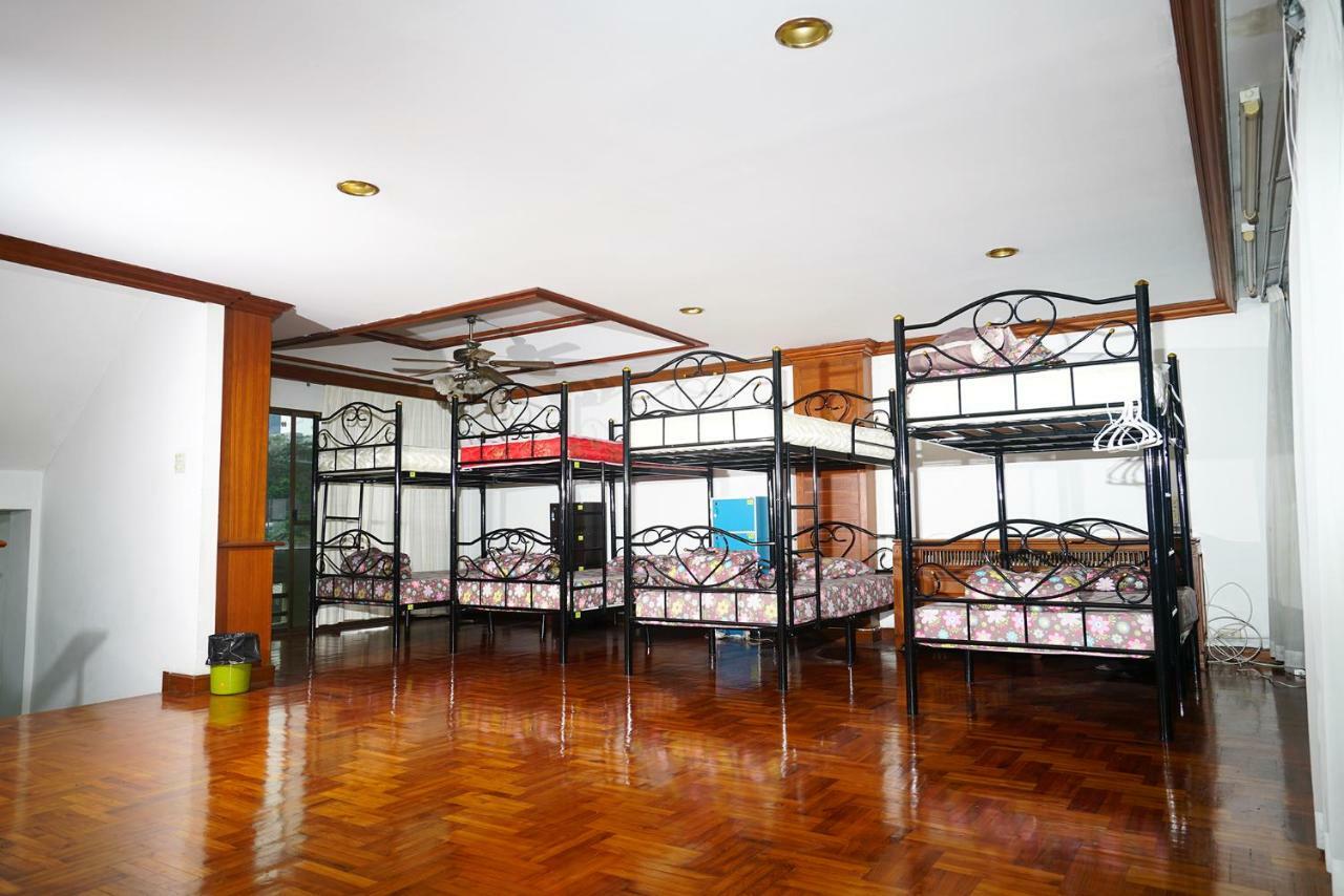 Bangkok Hot Hostel Hostel