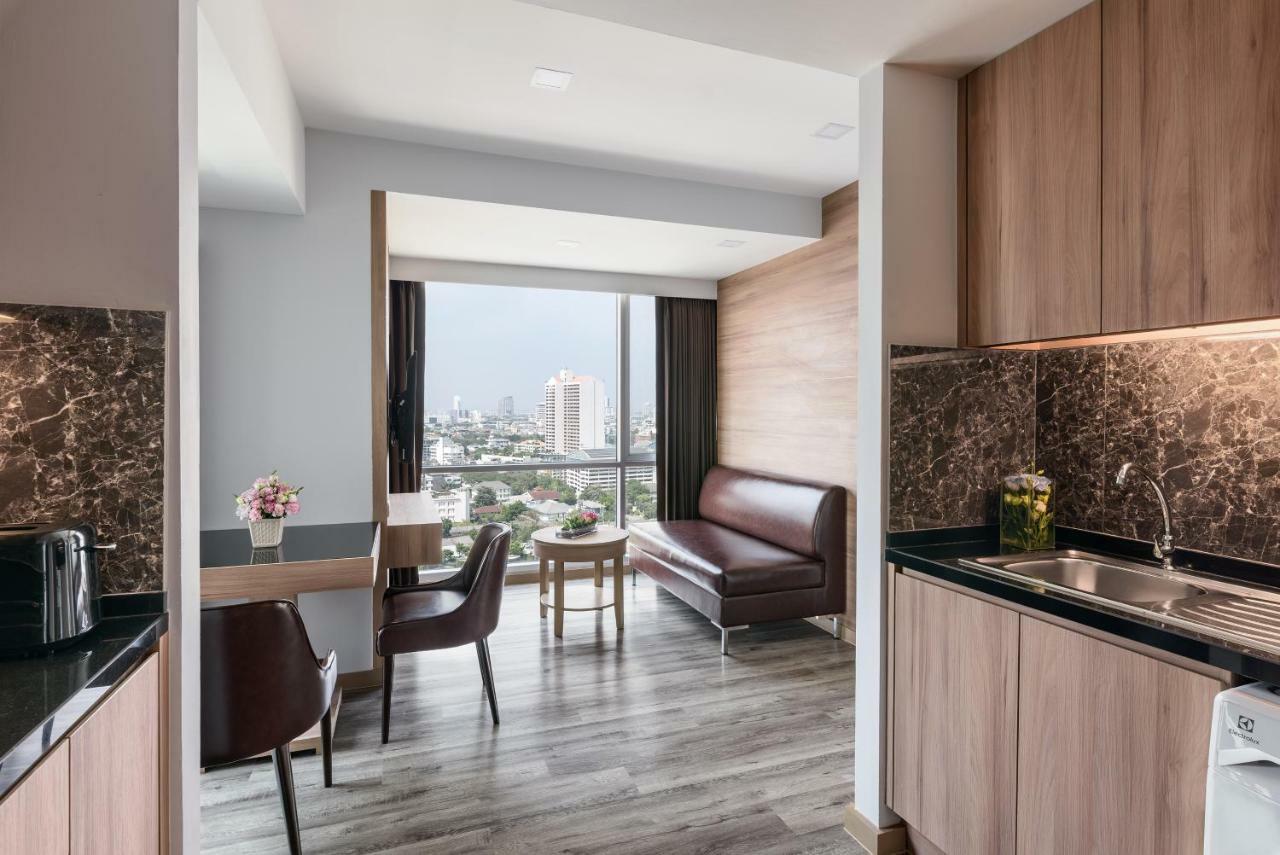 Adelphi Grande Sukhumvit Hotel