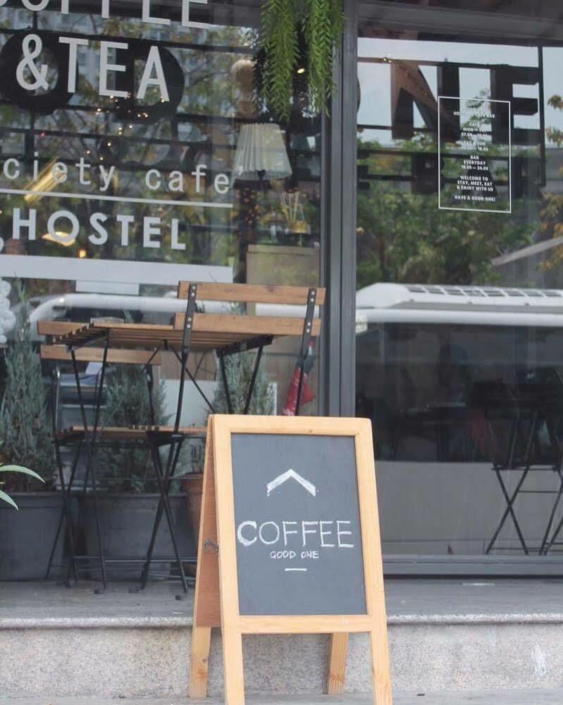 Good One Poshtel & Cafe Bar *