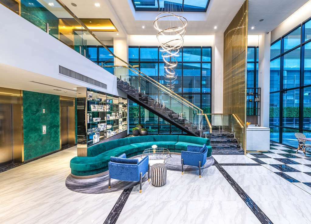Maven Stylish Hotel 4*