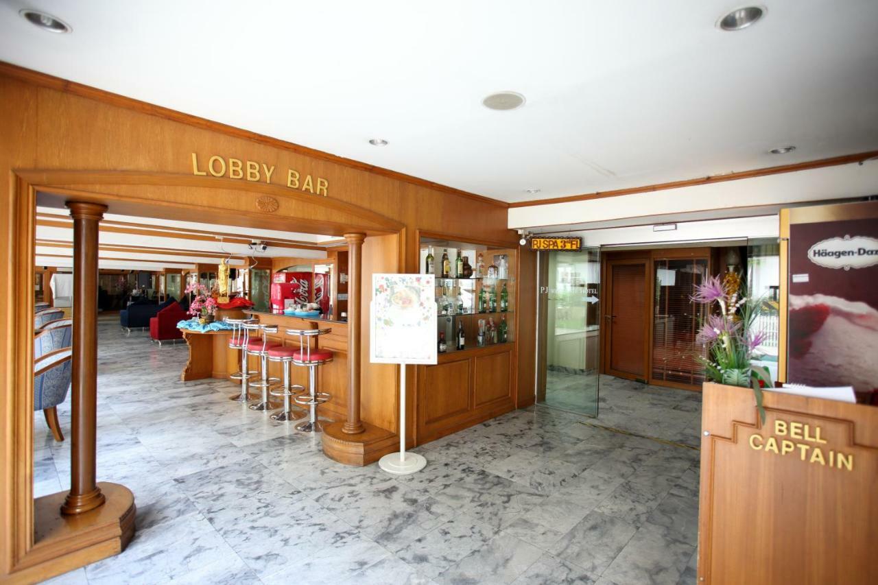 Pj Watergate Hotel