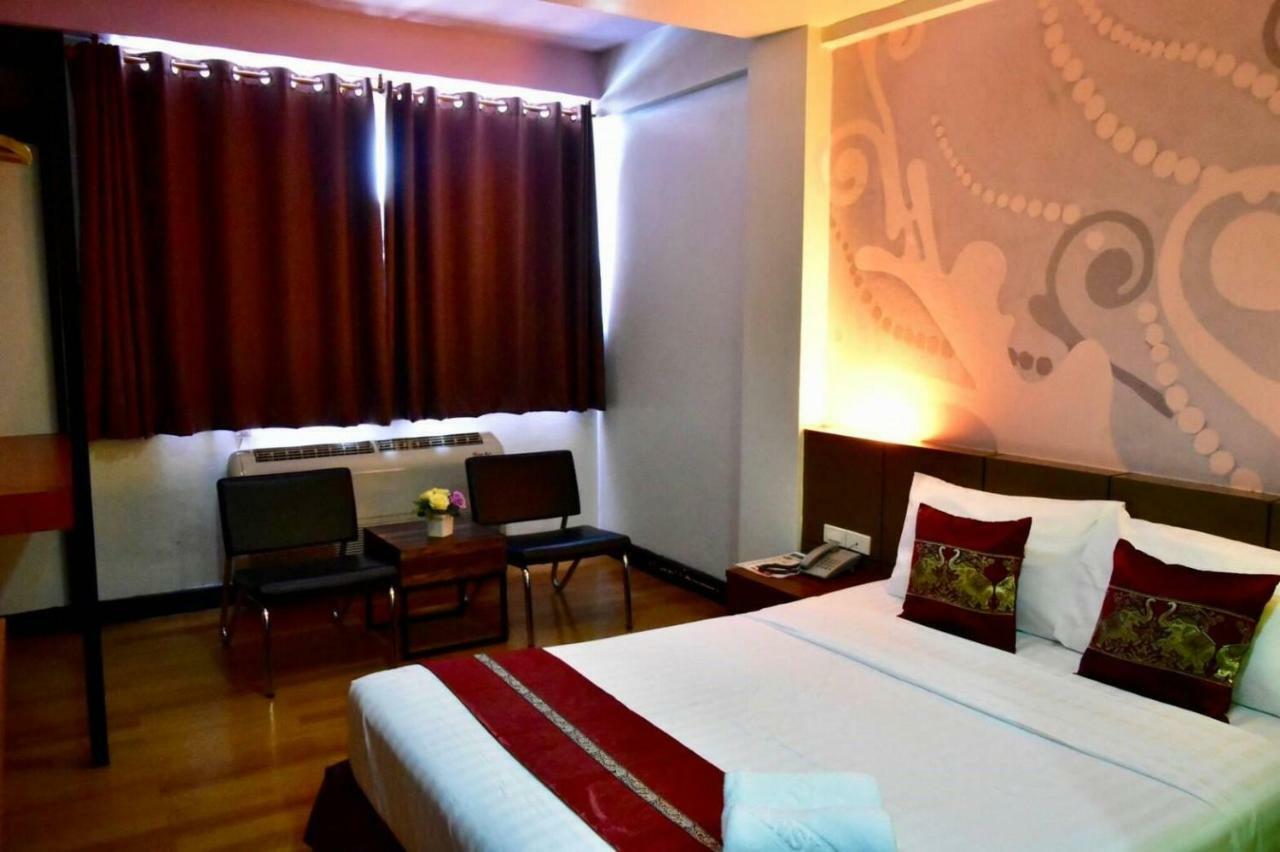 Hotel Happyland Mansion Bangkok