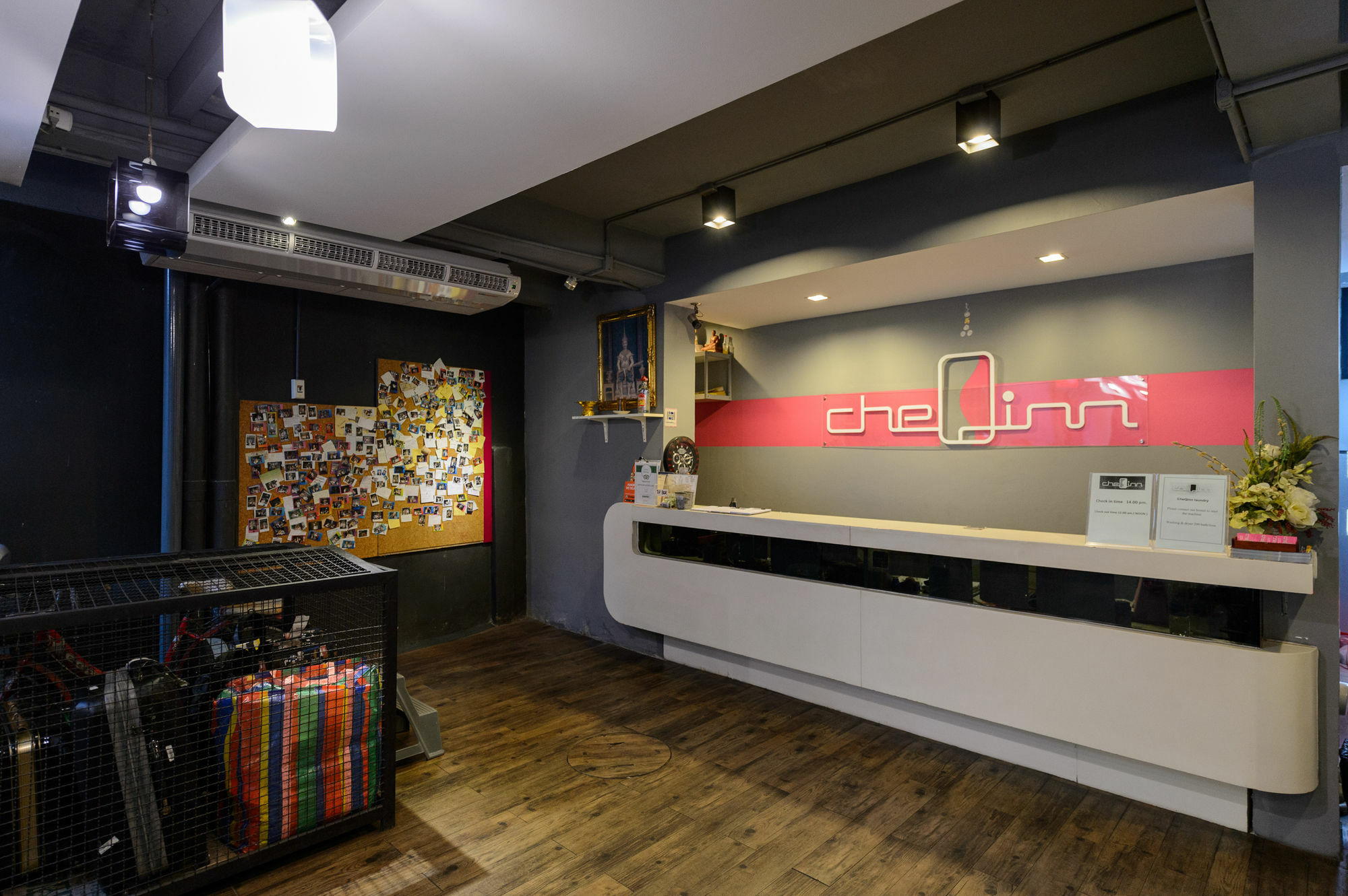 Cheqinn - Sukhumvit 4 Nana Plaza Hostel
