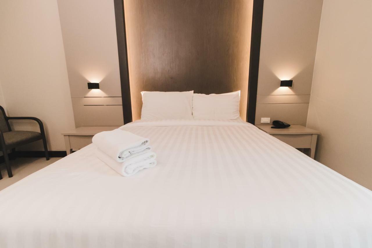 So Good Hotel 3*