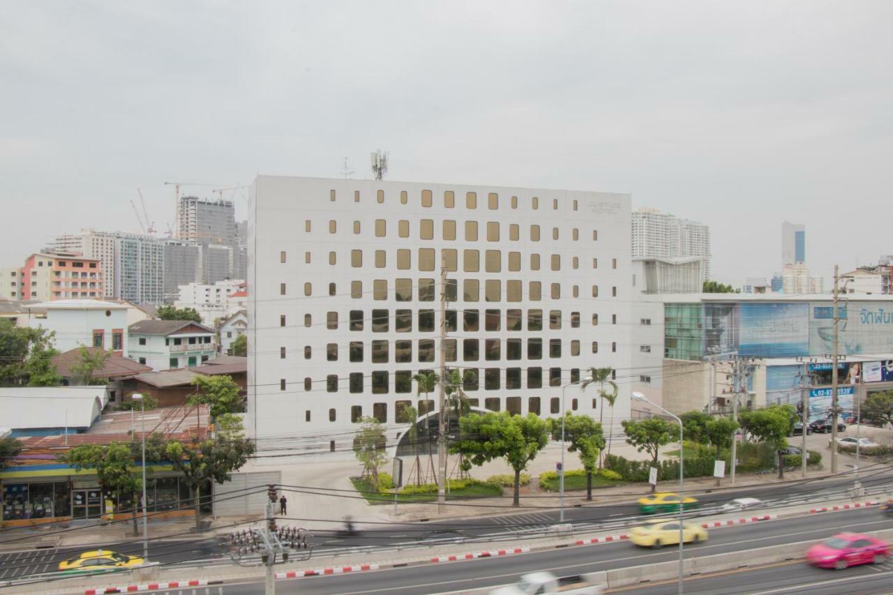Justice Hotel Bangkok