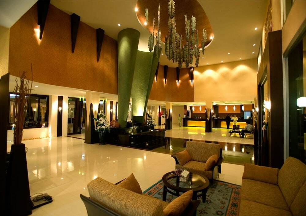 Resort Natural Spa And