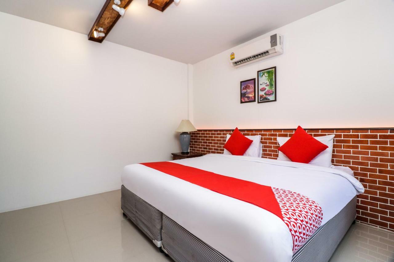 Hotel Oyo 234 Tara Grande & 3*