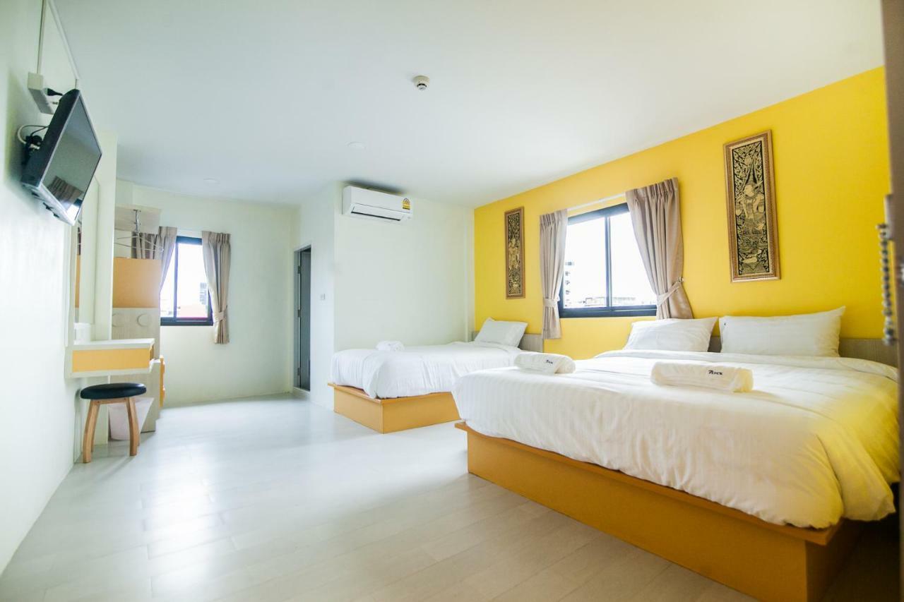 The Seven Luck Hotel Bangkok