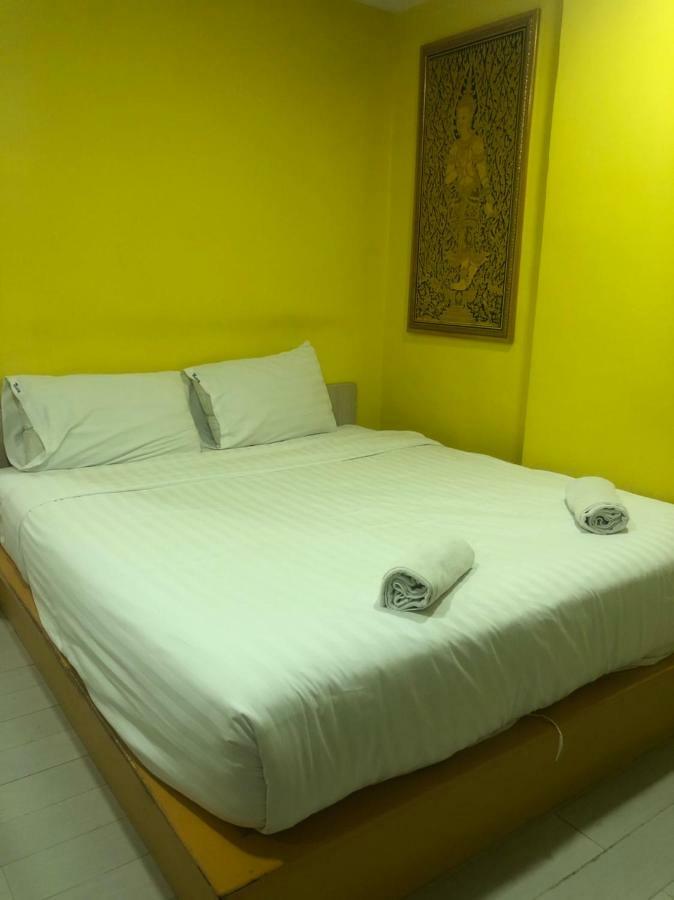 The Seven Luck Hotel 2*