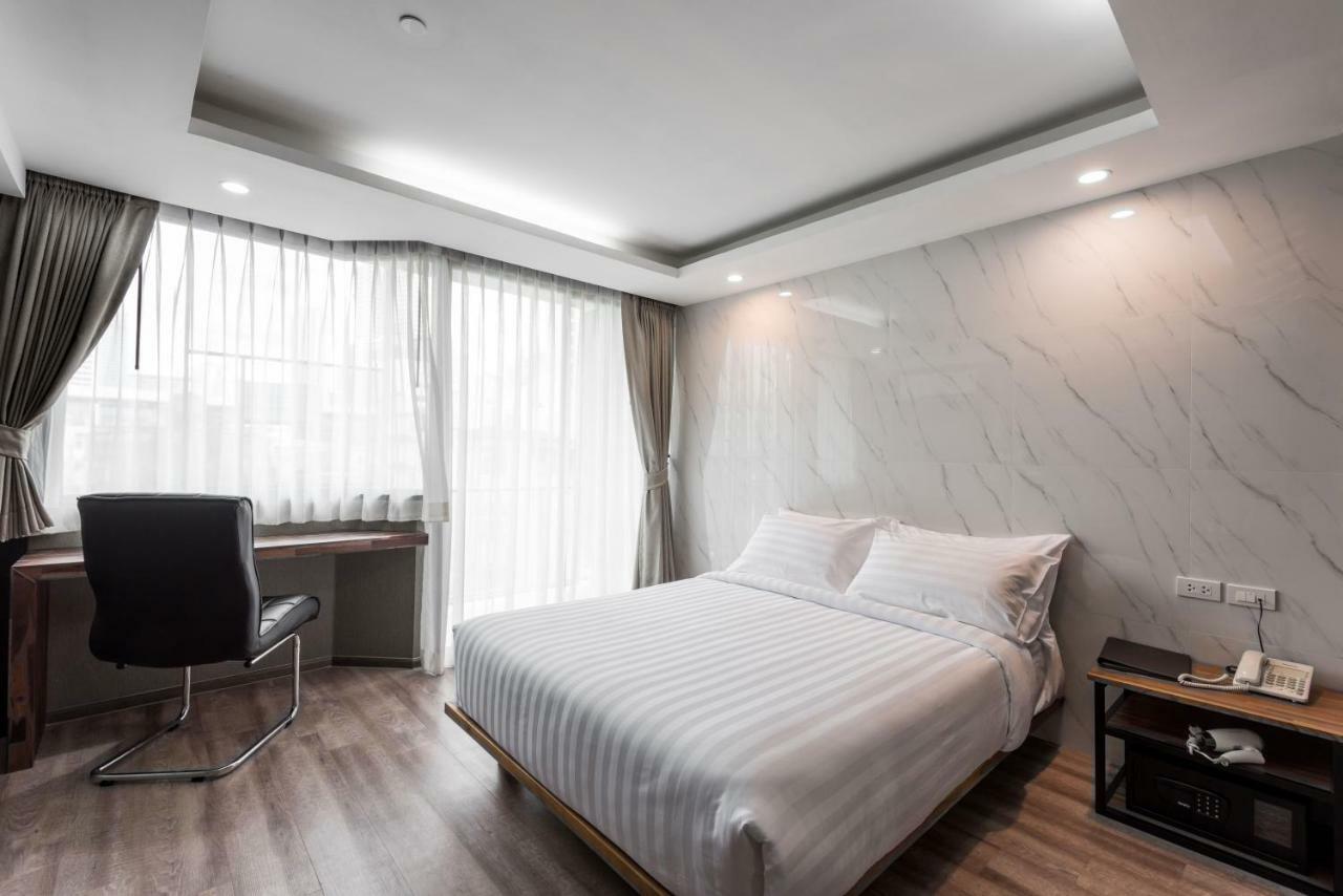 Link Hotel 3*