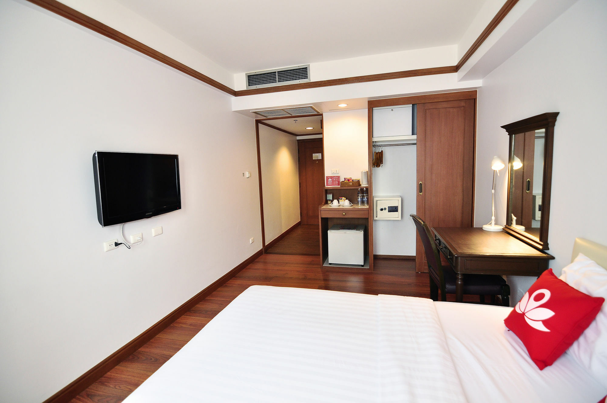 Hotel Zen Premium Silom Soi 22 3*