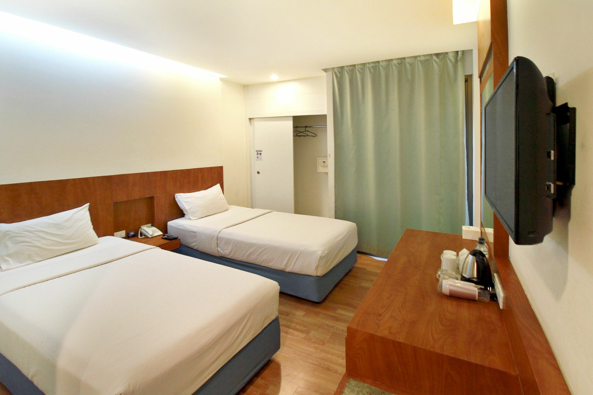 Stars Hotel 3*