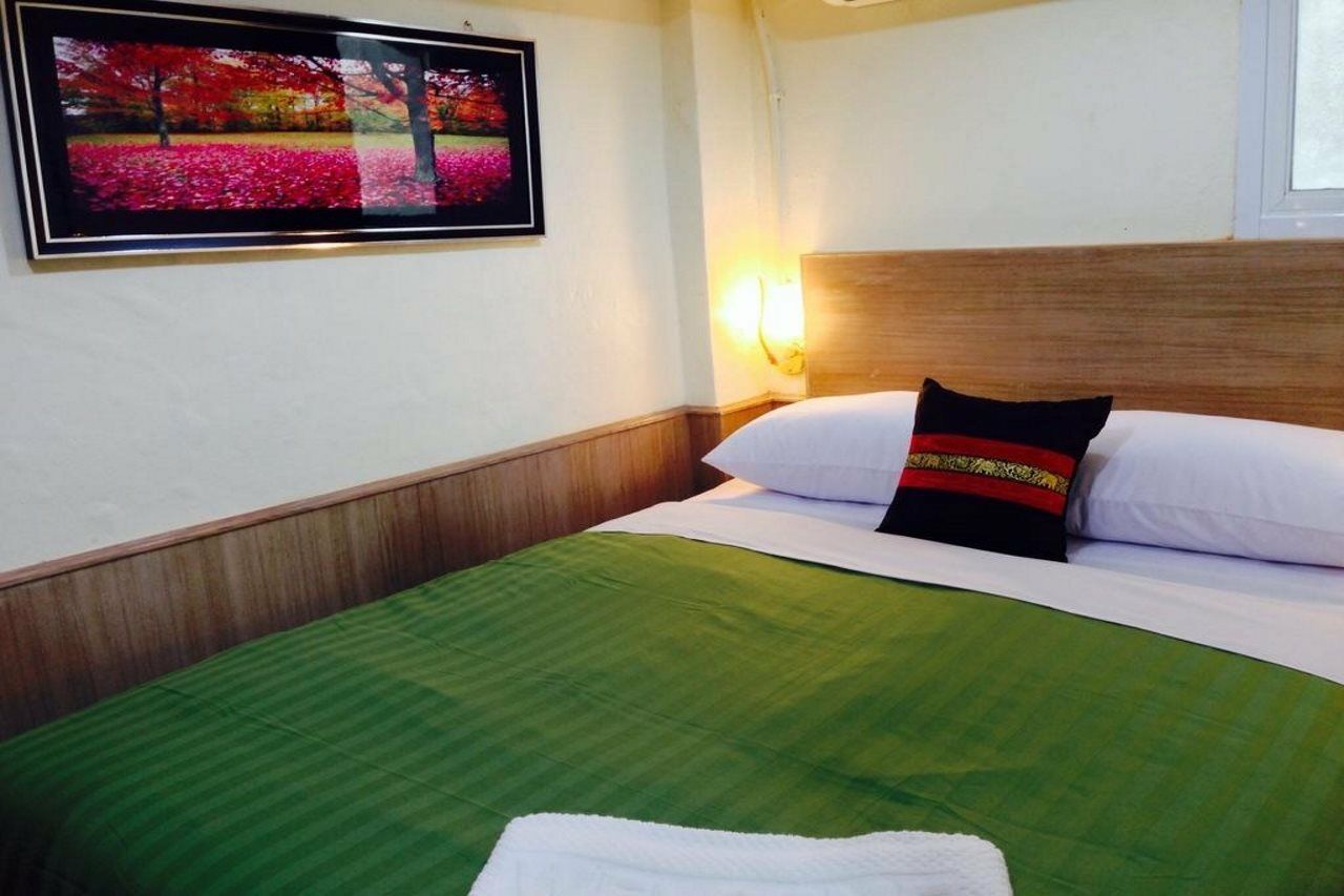 Sukhumvit 20 Guest house Bangkok