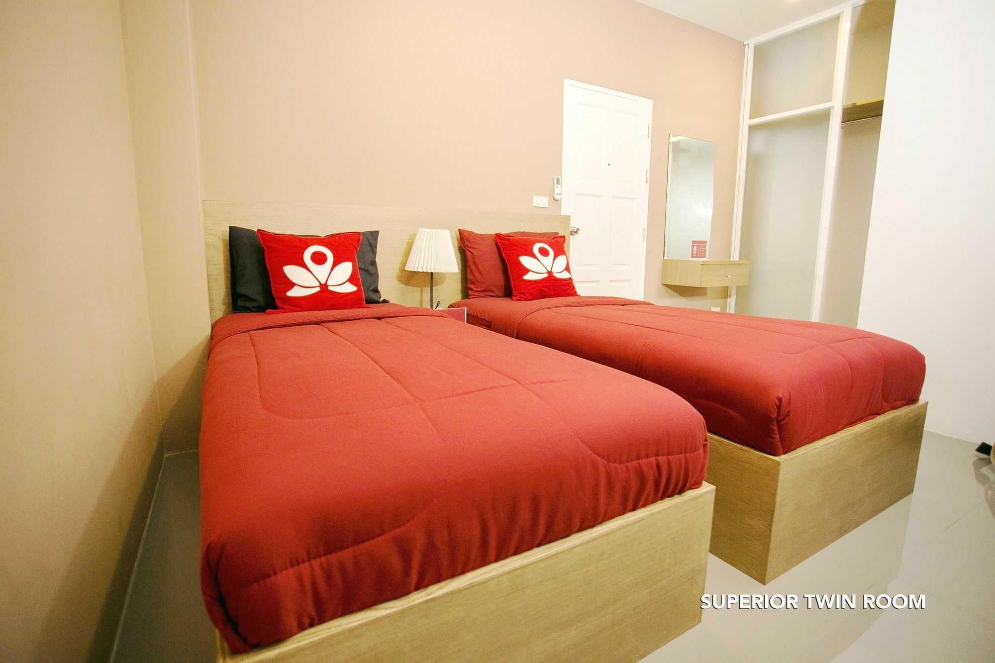 Hotel Oyo 127 D-well