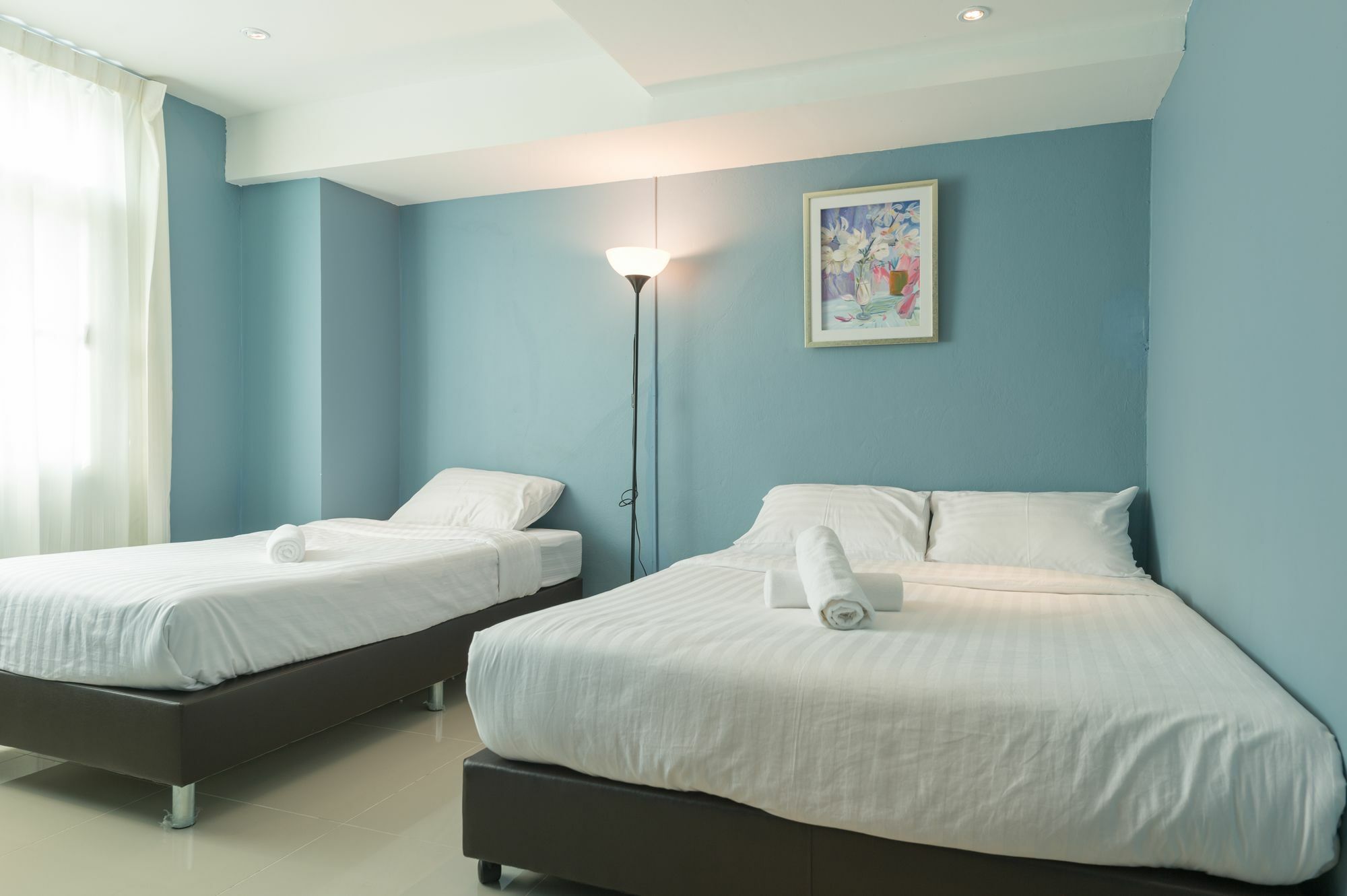 Guest house The Little Pig Sukhumvit 2*