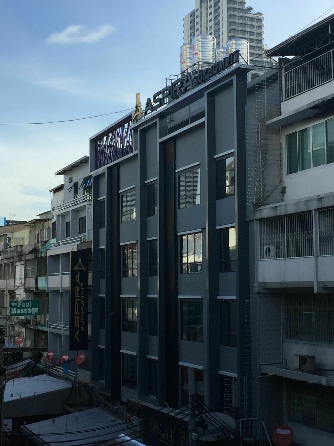 Aspira Sukhumvit Hotel 4*