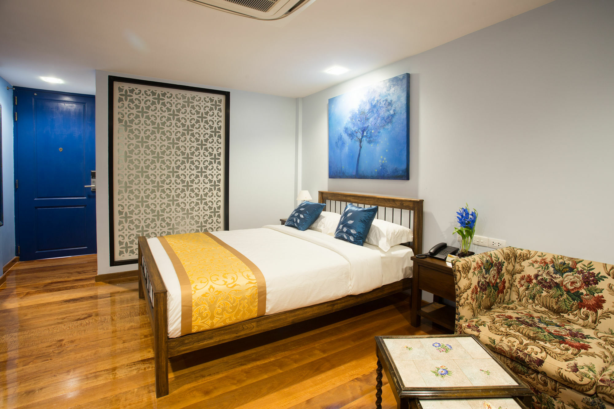 Nine Design Place 3*