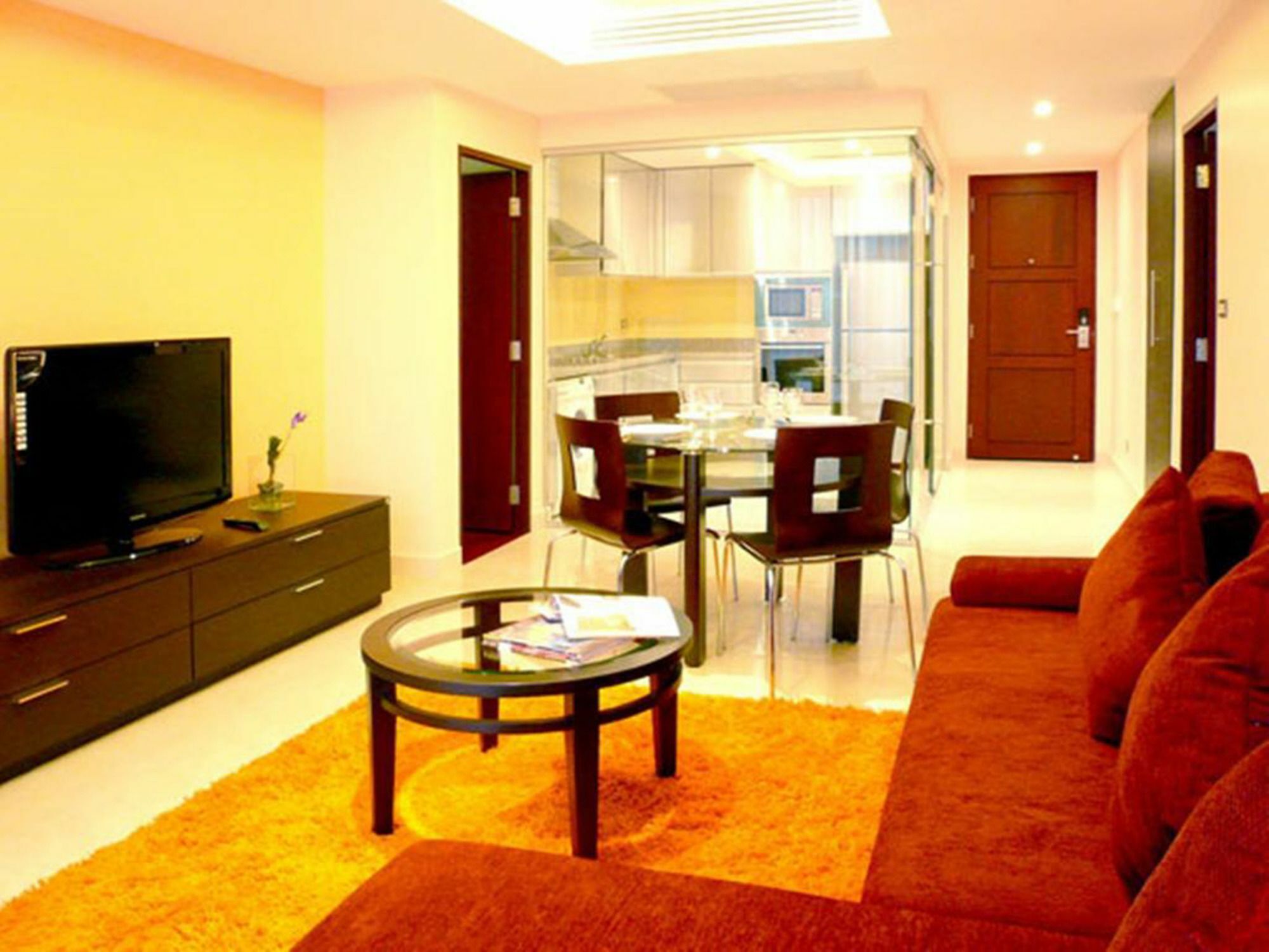 Seven Place Executive Residences Aparthotel Bangkok