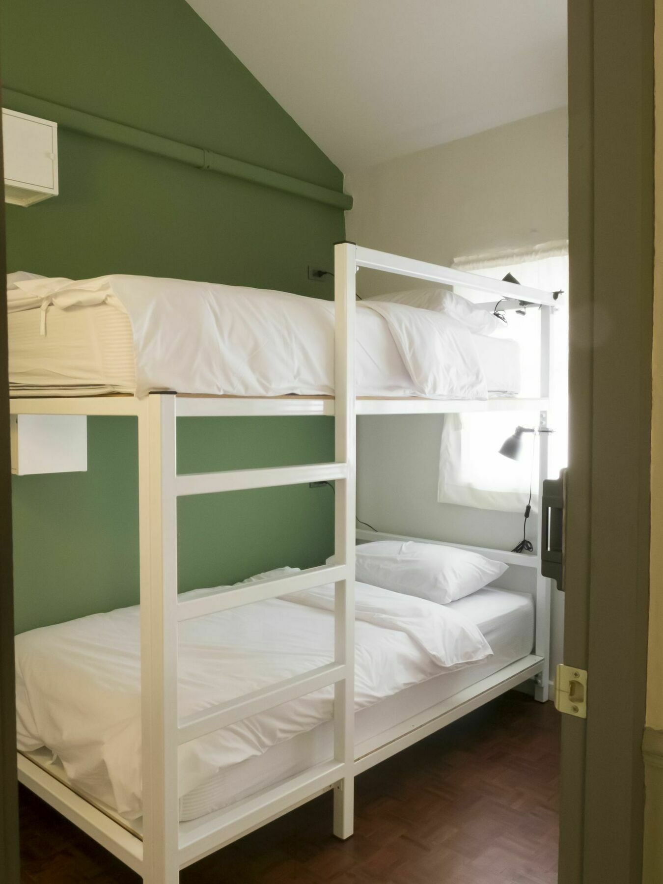 Hostel Weeping Willow Sukhumvit 26 Bangkok