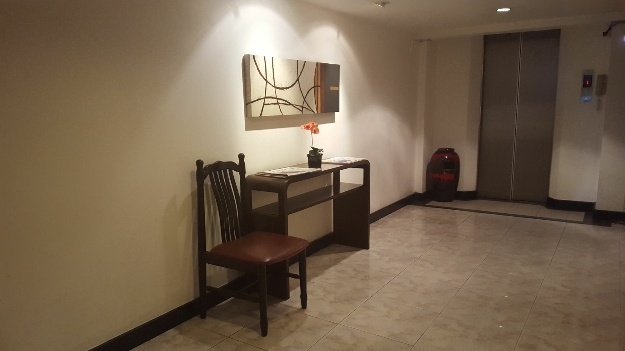 Hotel Icheck Sukhumvit 19 - Sha Certified