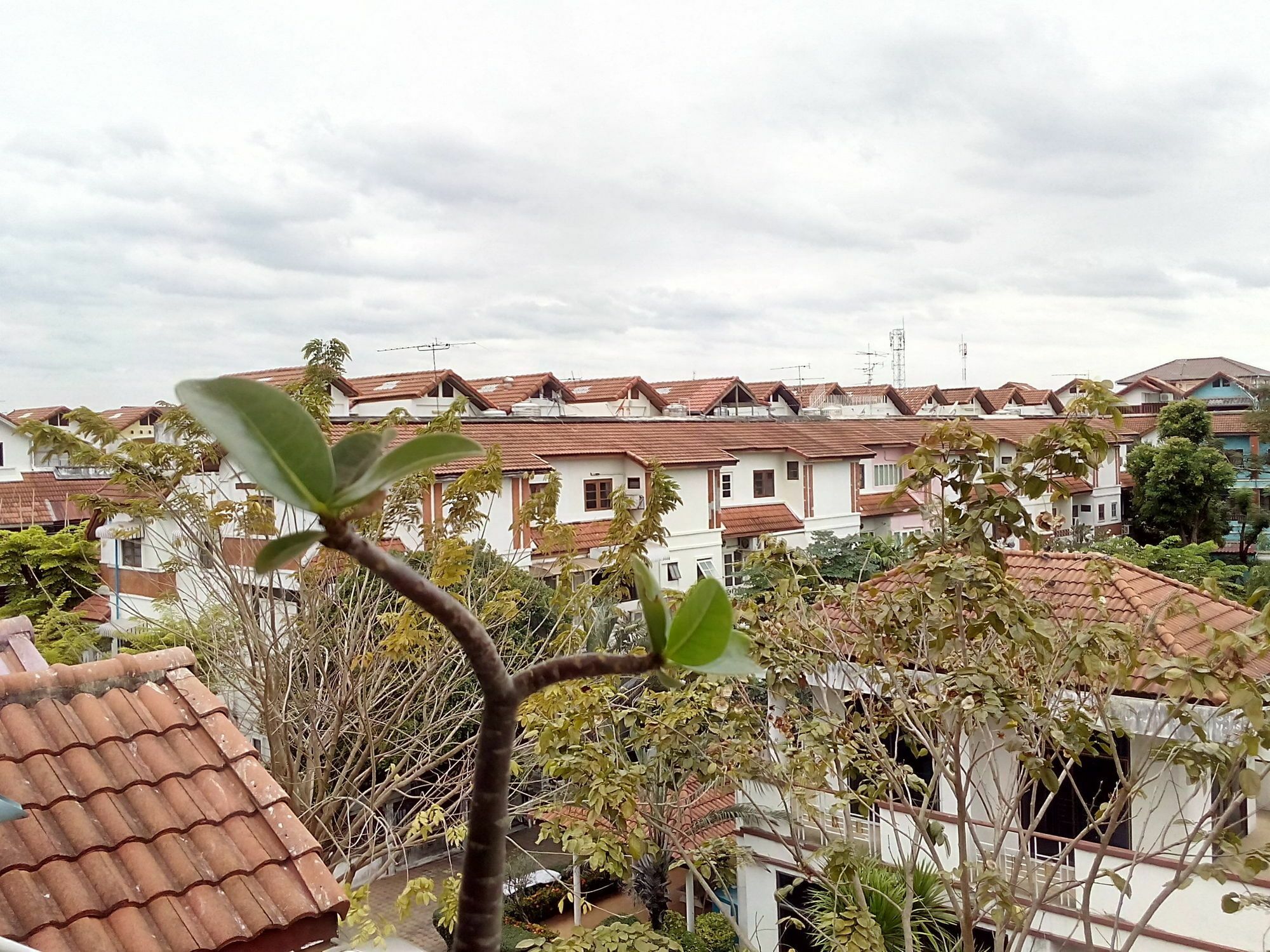 A Joy House - Kaset Nawamin City Holiday home Bangkok