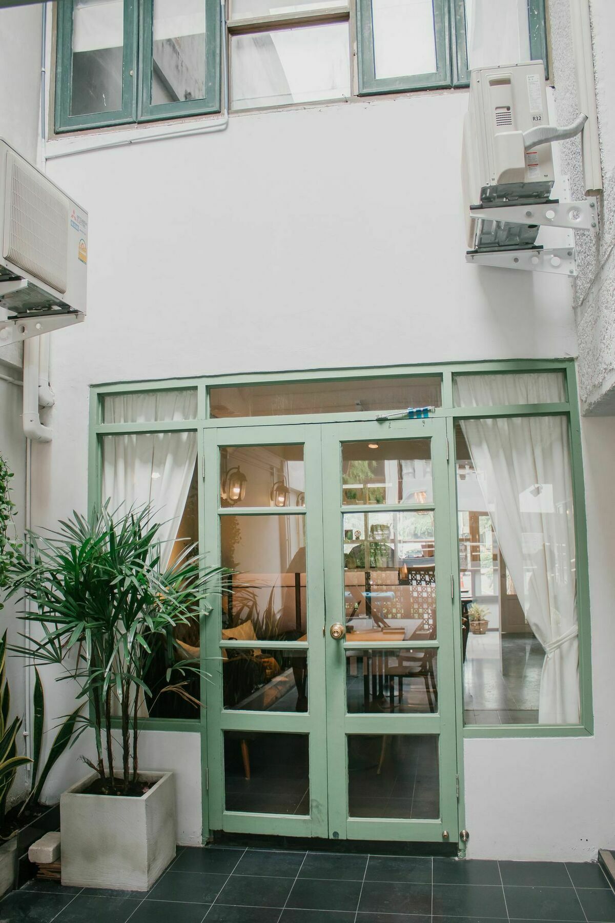 Weeping Willow Sukhumvit 26 * Bangkok