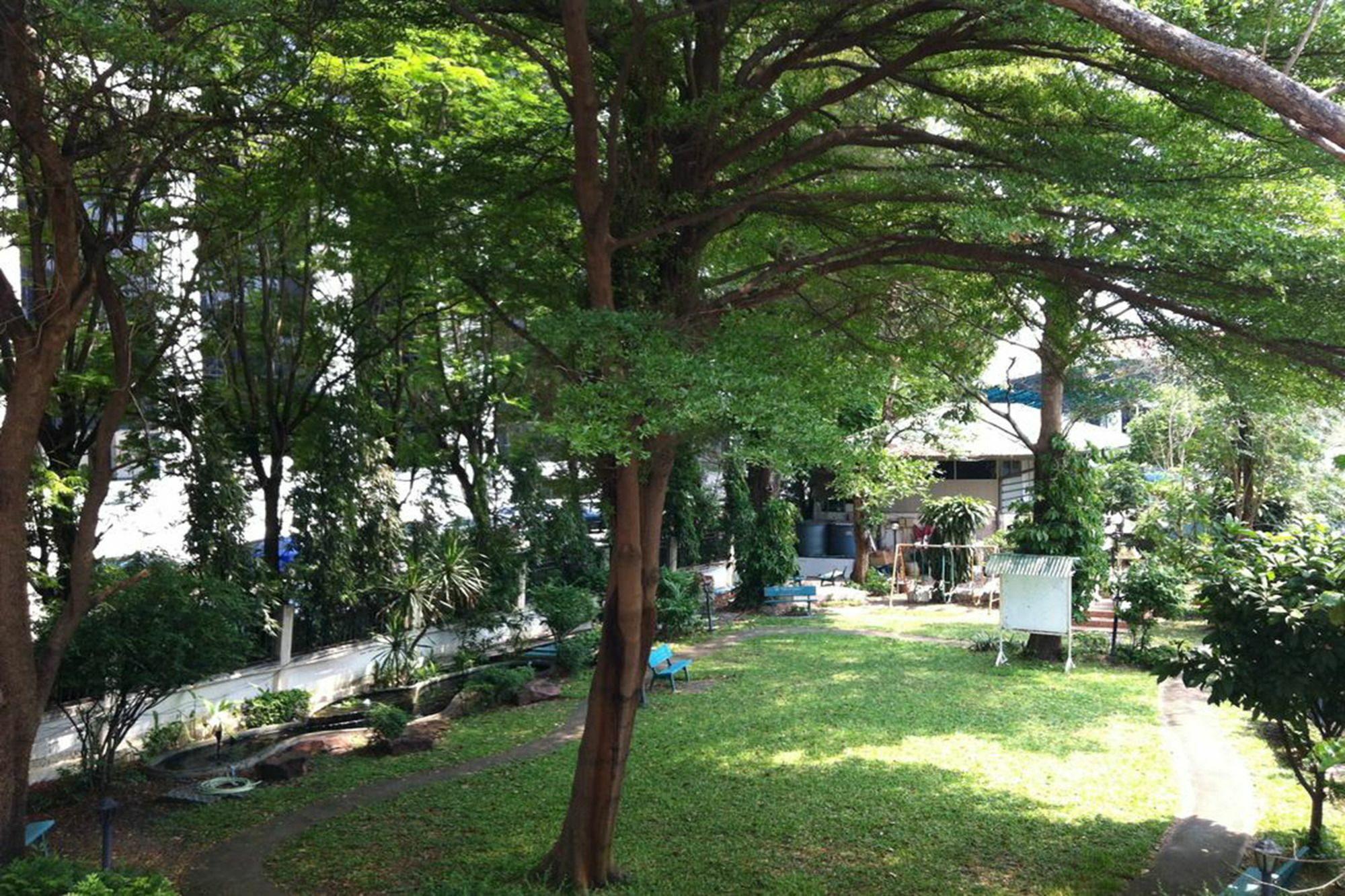 Park Avenue@huamark Hostel