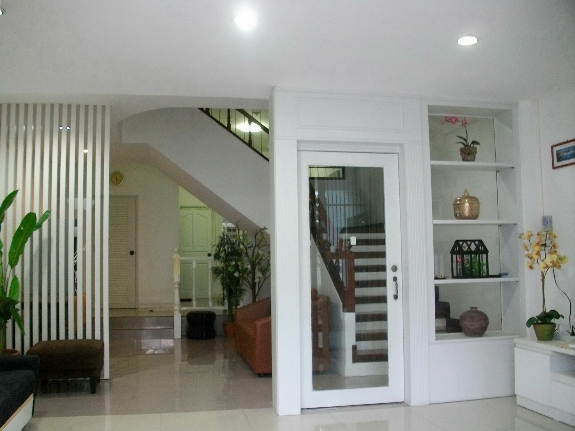 A Joy House - Kaset Nawamin City