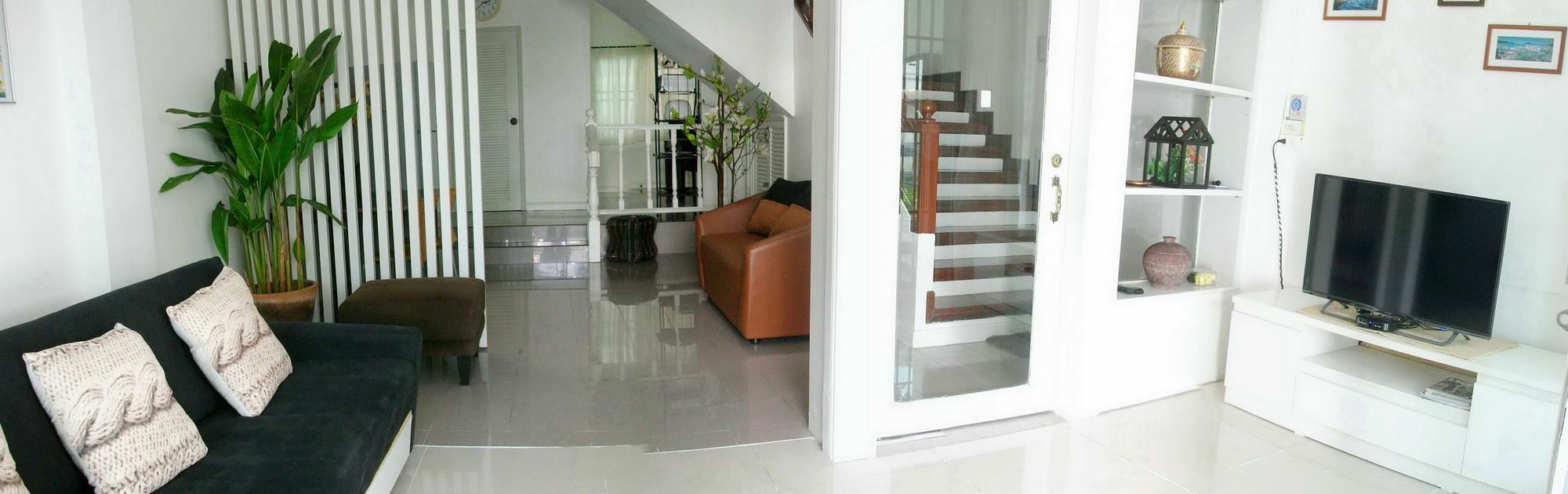 A Joy House - Kaset Nawamin City