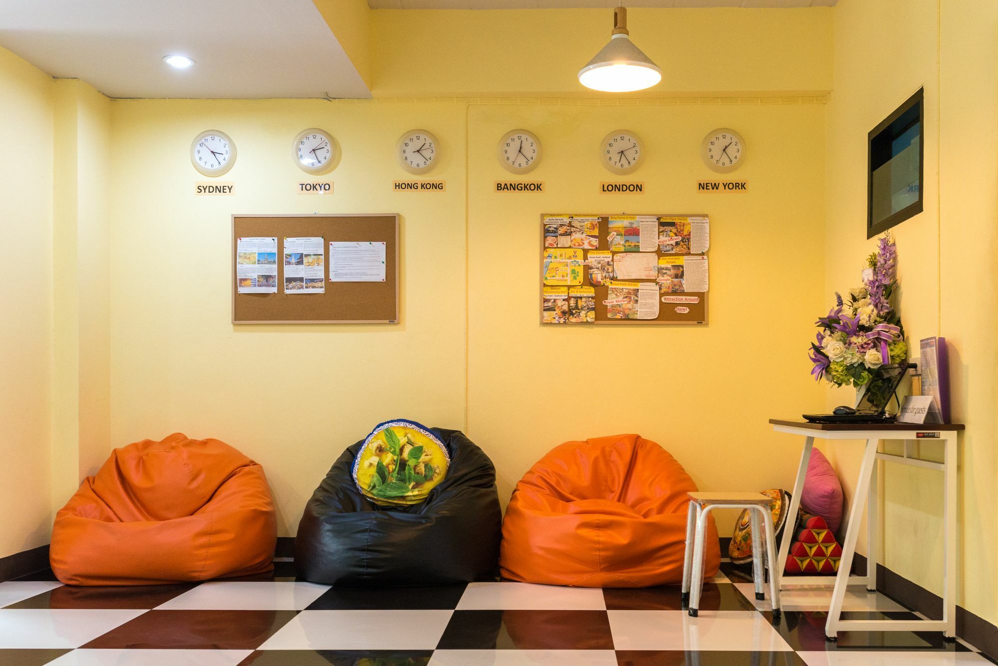 Hostel Hide