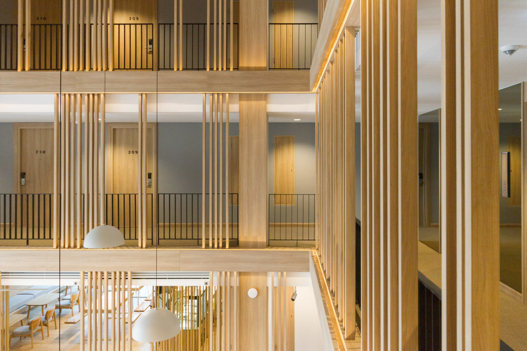 Mii Srinakarin Hotel 5*