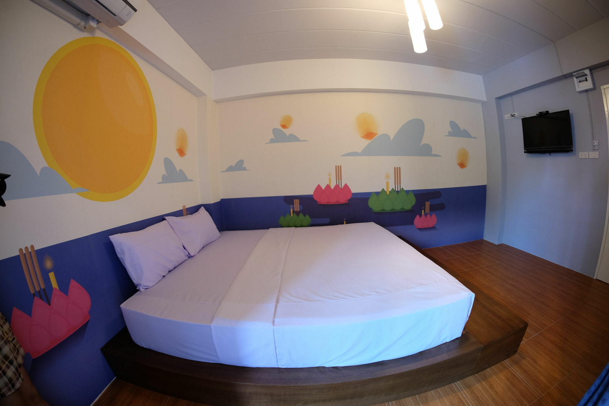 Hide Hostel