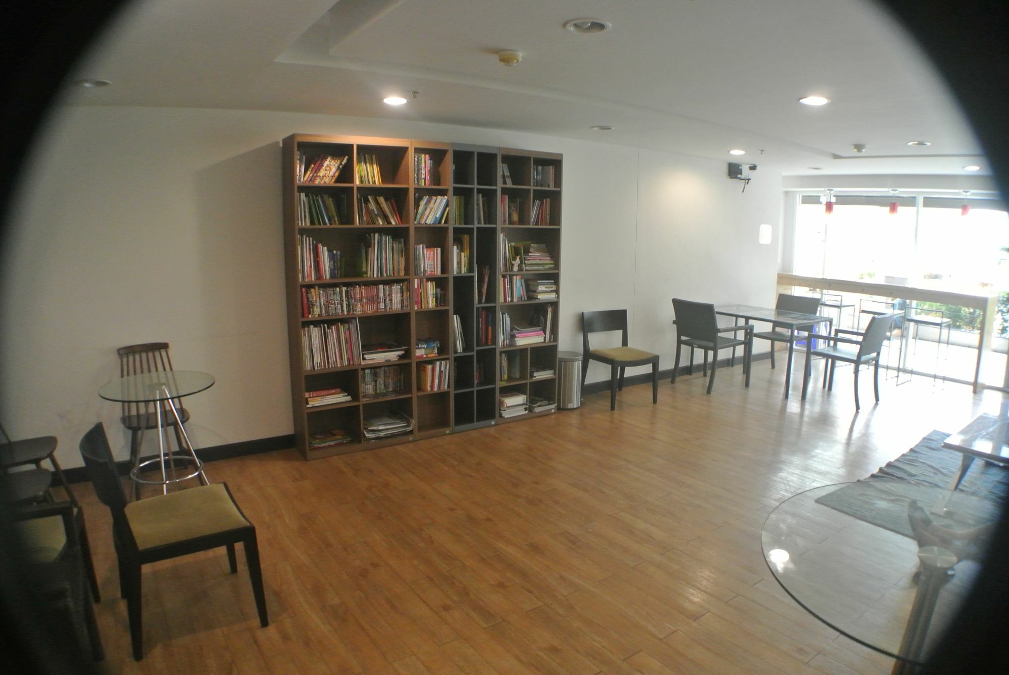 Diamond Sukhumvit By Fib *