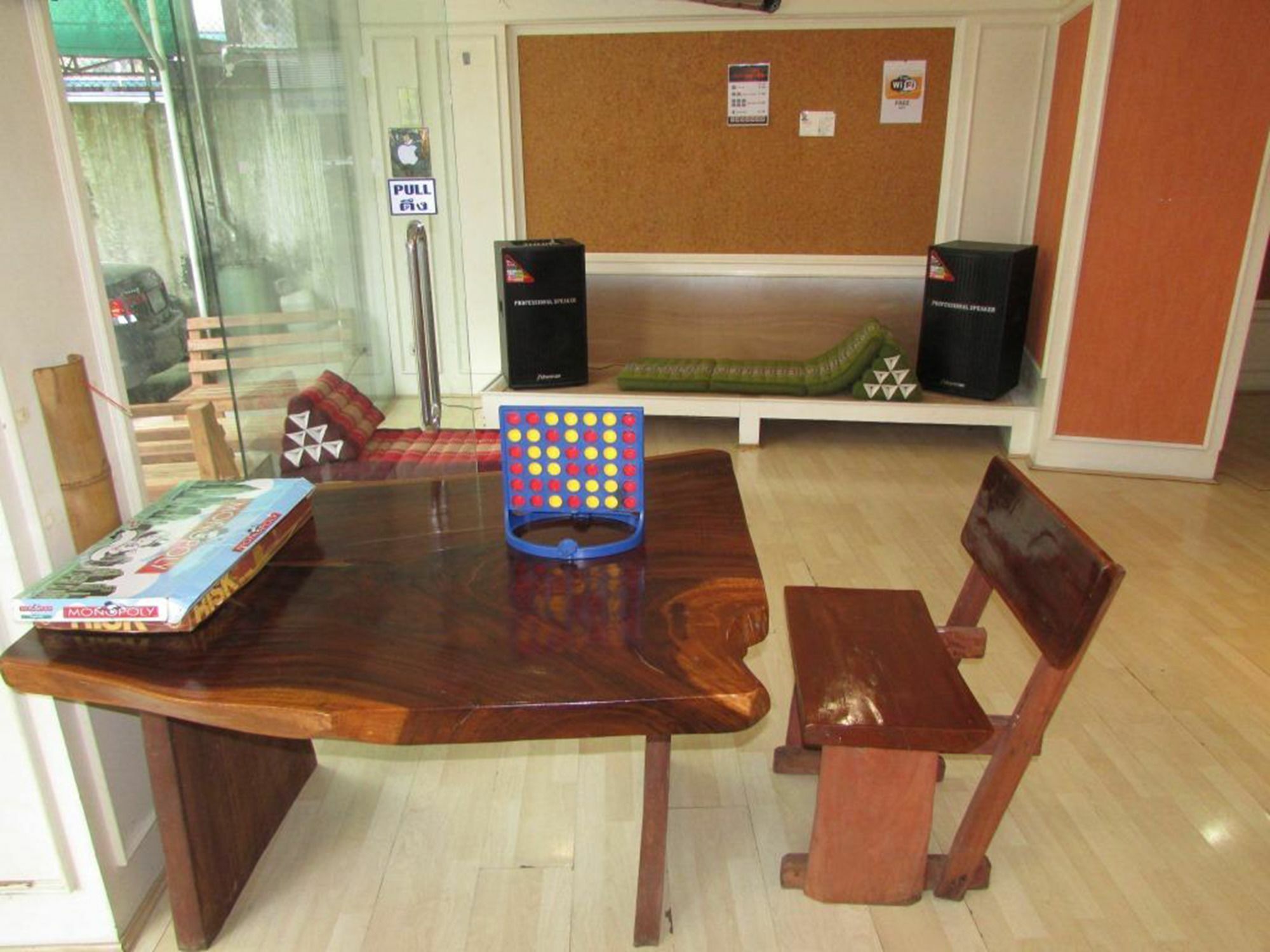 Sibamboo Hostel