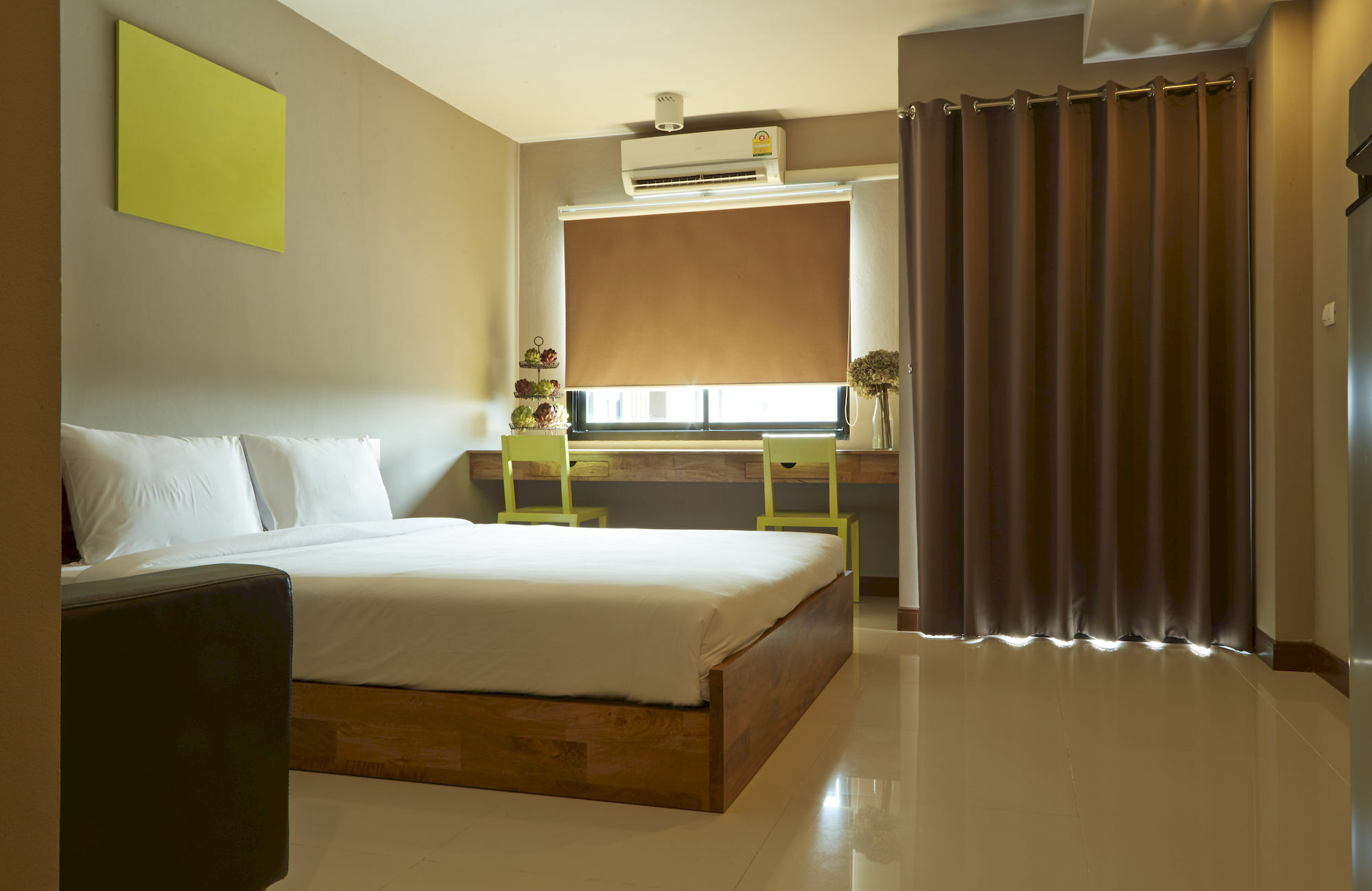 So Boutique 3*