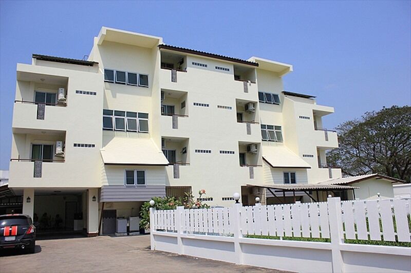 Hotel The Salaya