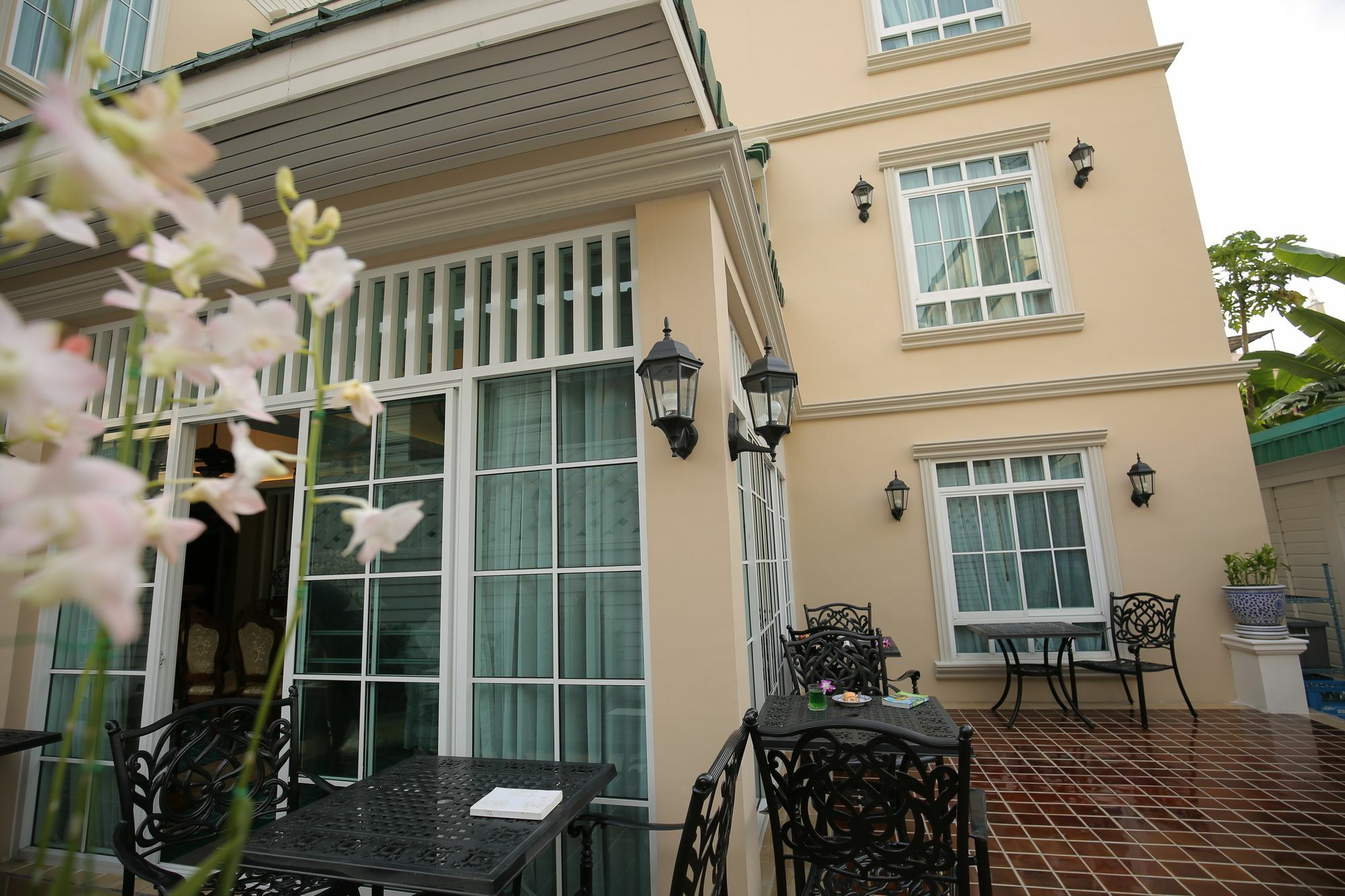 The Orchid House 153 Resort
