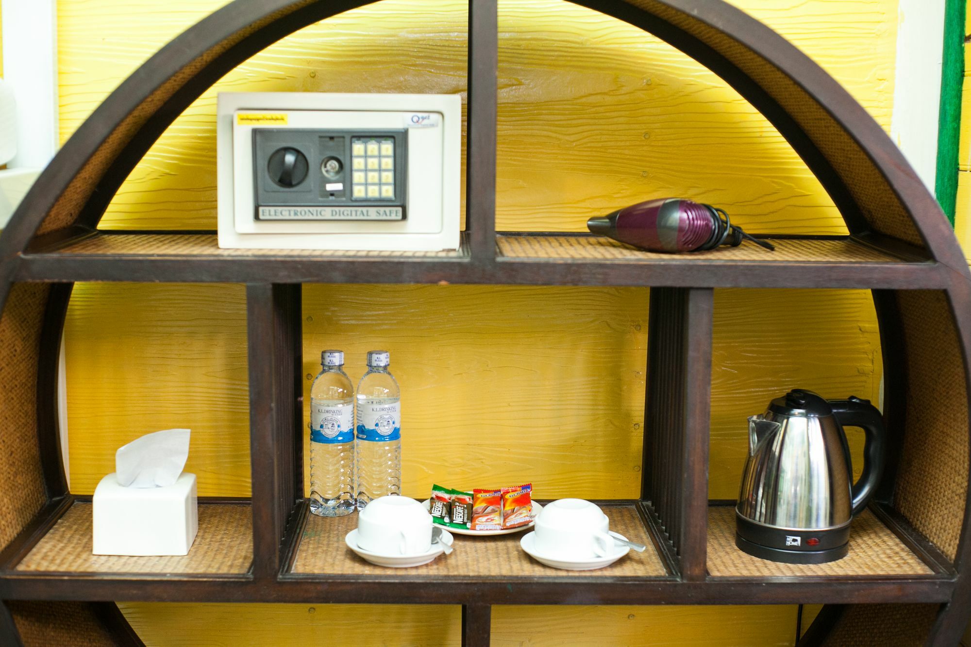 Laksameenarai - Hostel/backpacker Hotel 2*