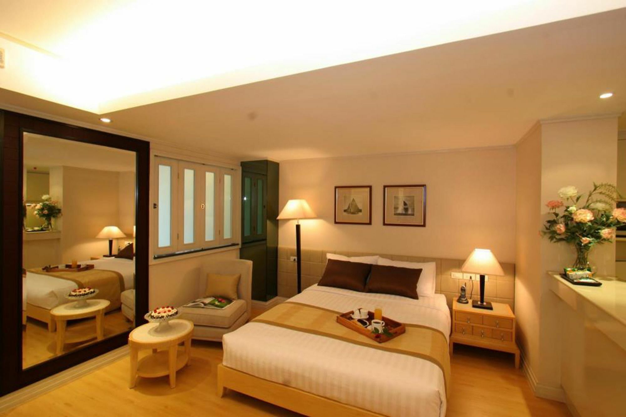Hotel Hope Land Sukhumvit 24 Bangkok