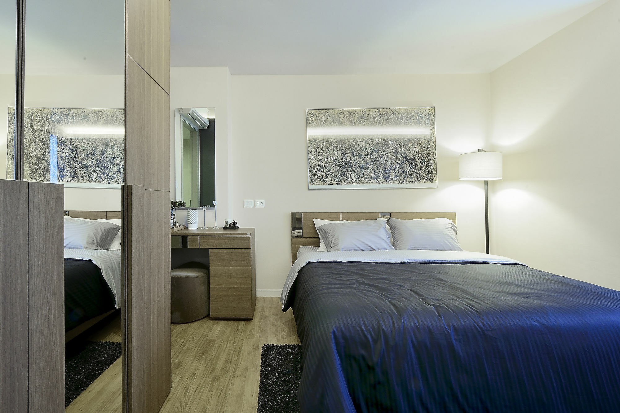 Aparthotel Roomme Hospitality Nang Linchee Branch Bangkok
