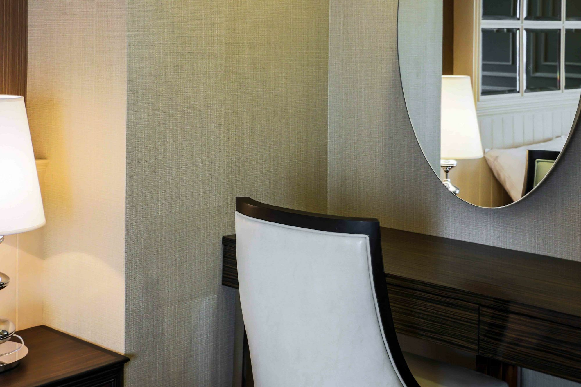 Hotel Aspira Hana Executive Thonglor Bangkok