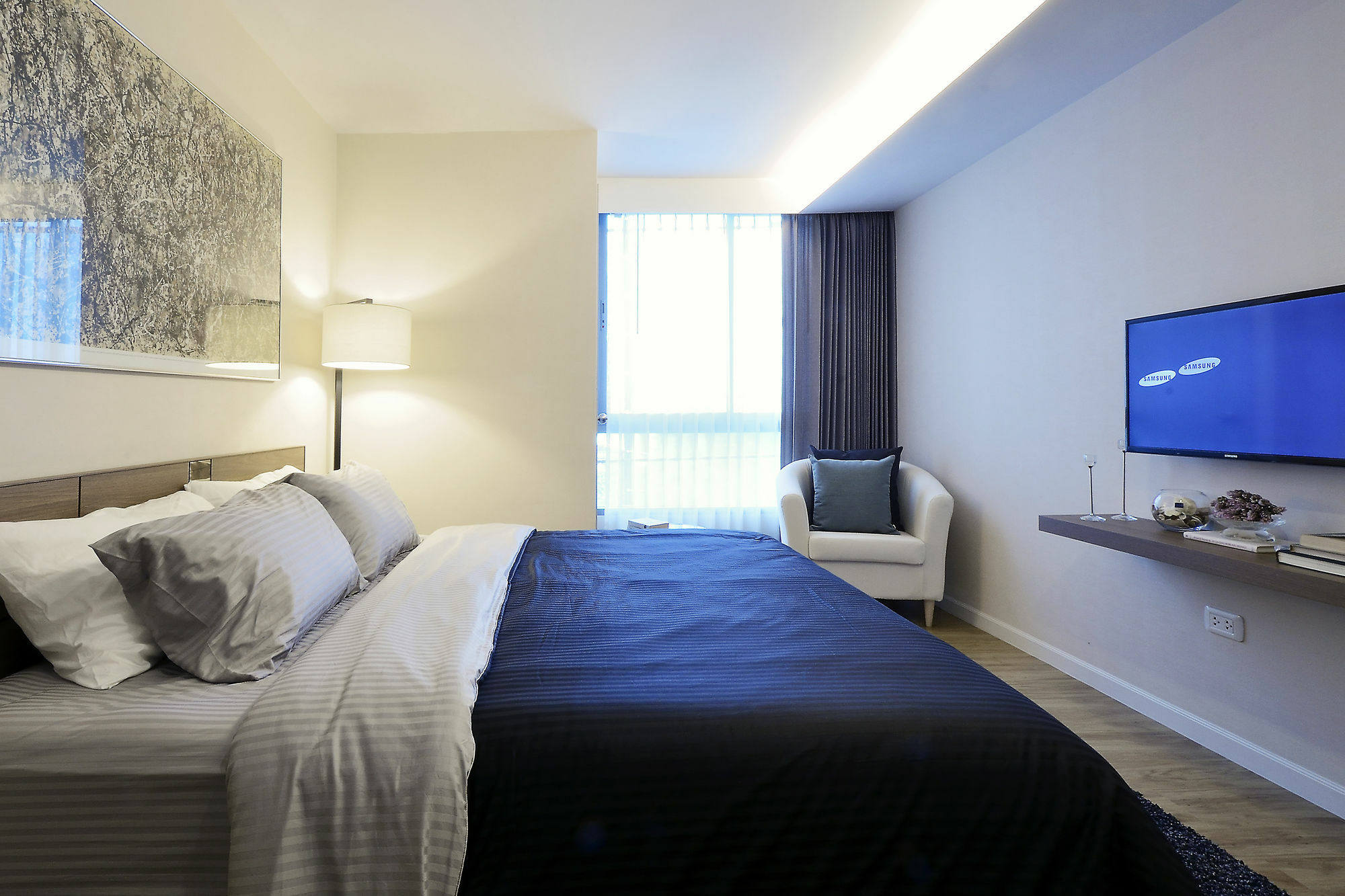 Roomme Hospitality Nang Linchee Branch Aparthotel Bangkok