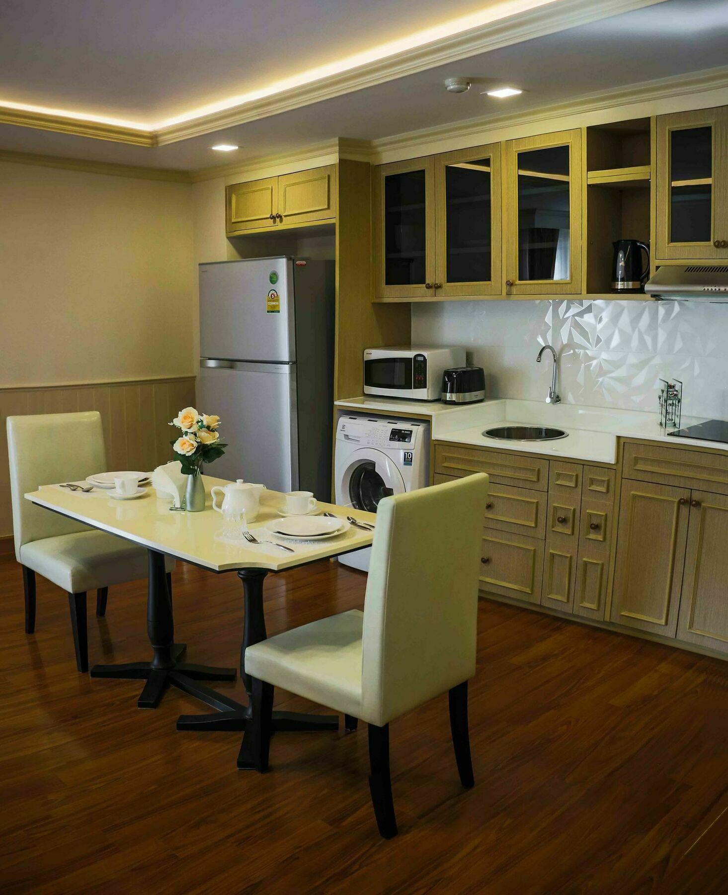 Hotel Aspira Hana Executive Thonglor Bangkok