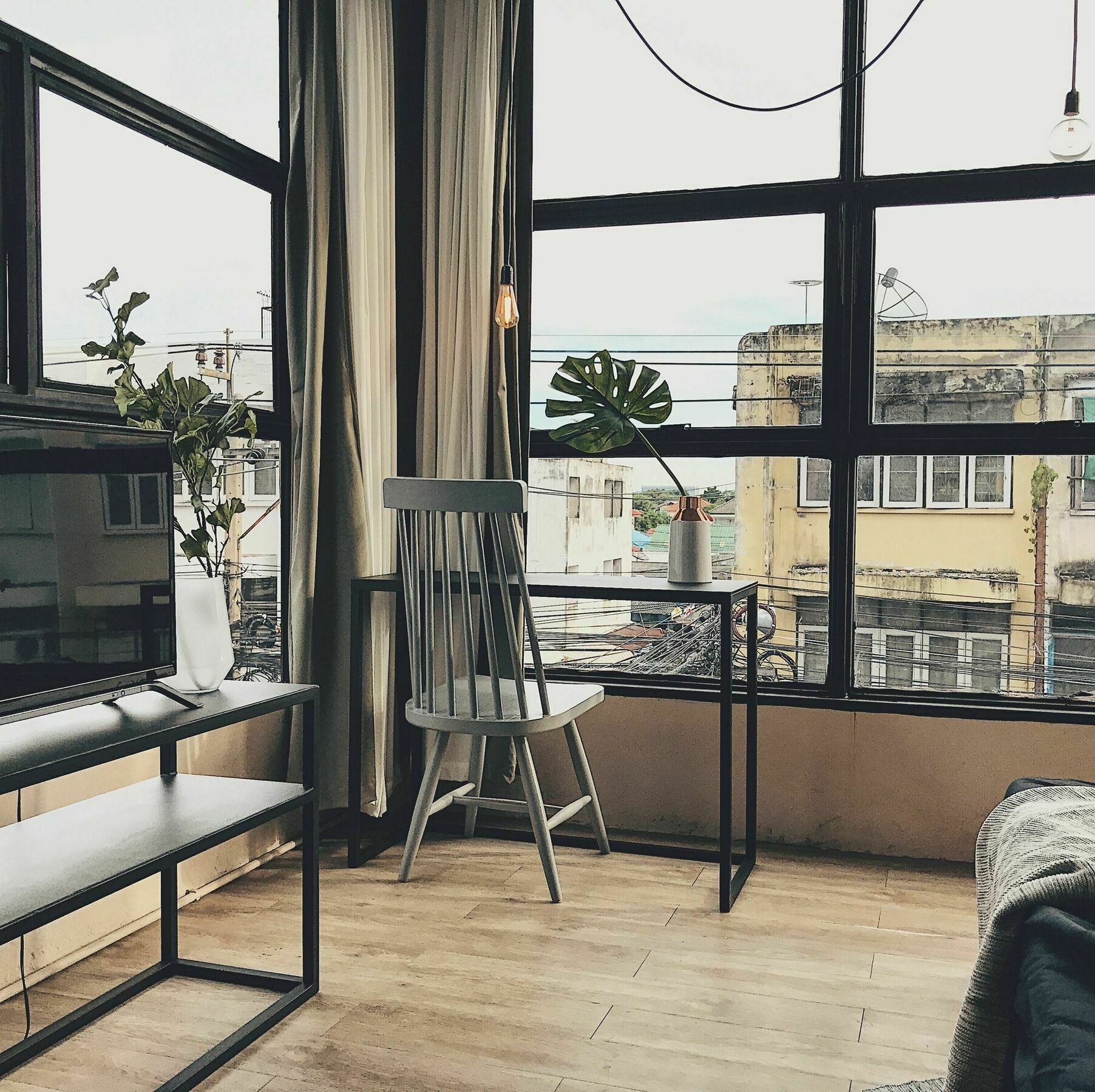 Hostel Beige Poshtels + Netflix
