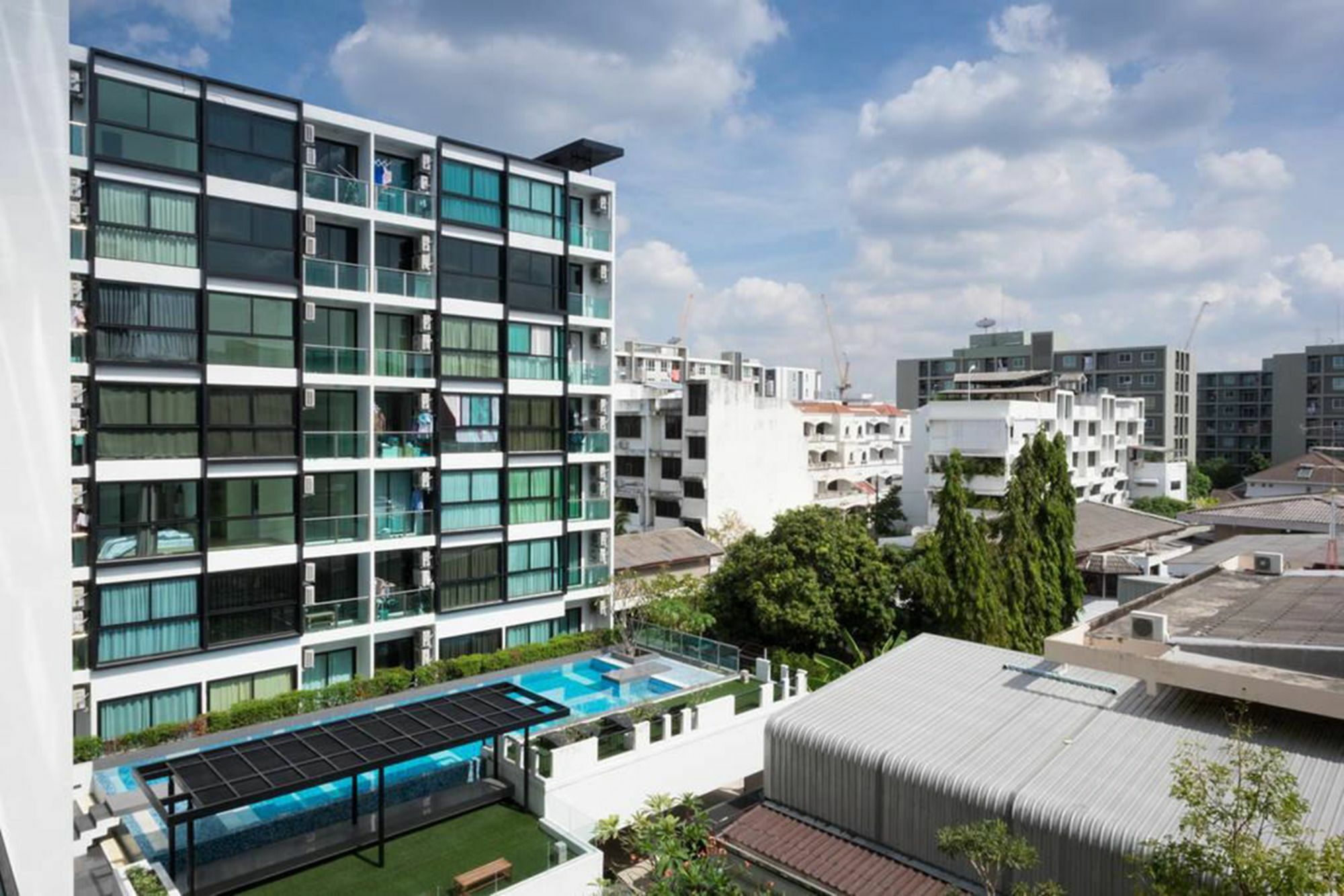 Chateau In Town By Shayathon Apartment *