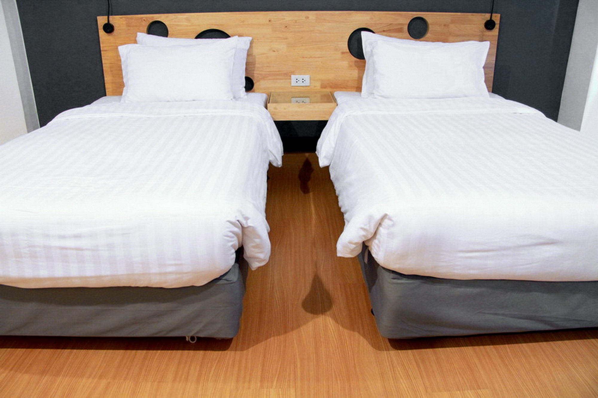 Gasthof Mybed Sathorn Bangkok