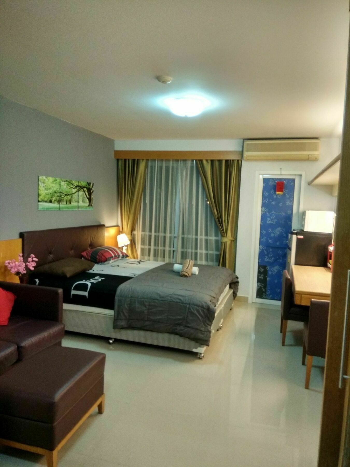 Hotel Savi Bangkok